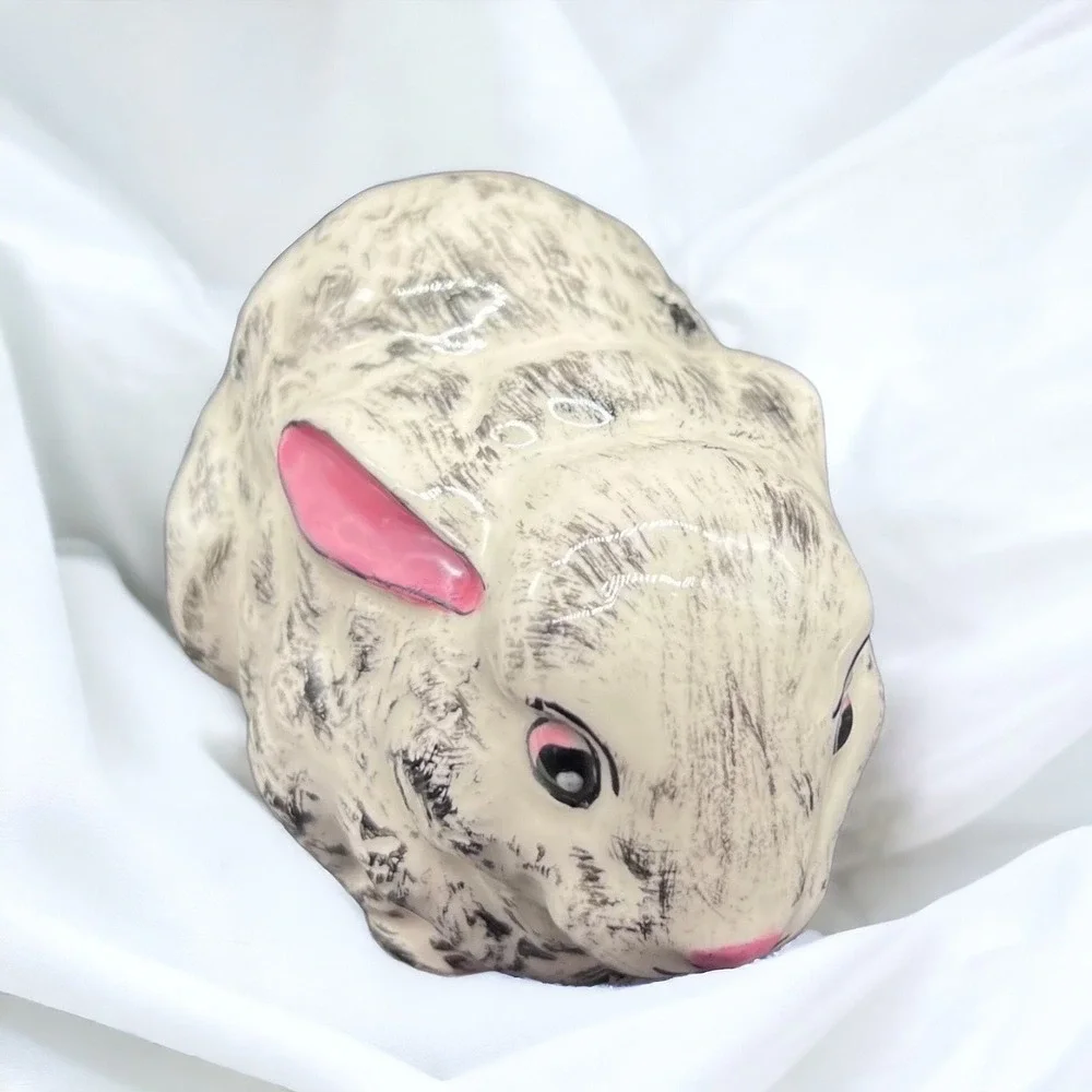 Vintage Hobbyists Bunny Rabbit Whimsical Figurine Hand Painted 1974 2.5